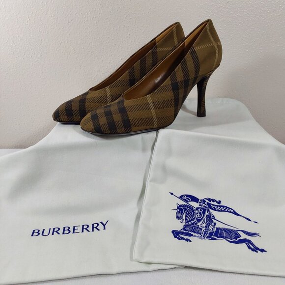 NIB! Burberry Baby Check Knit Stiletto Pump in Furrow/Olive Green - 38 (8) - Picture 11 of 15